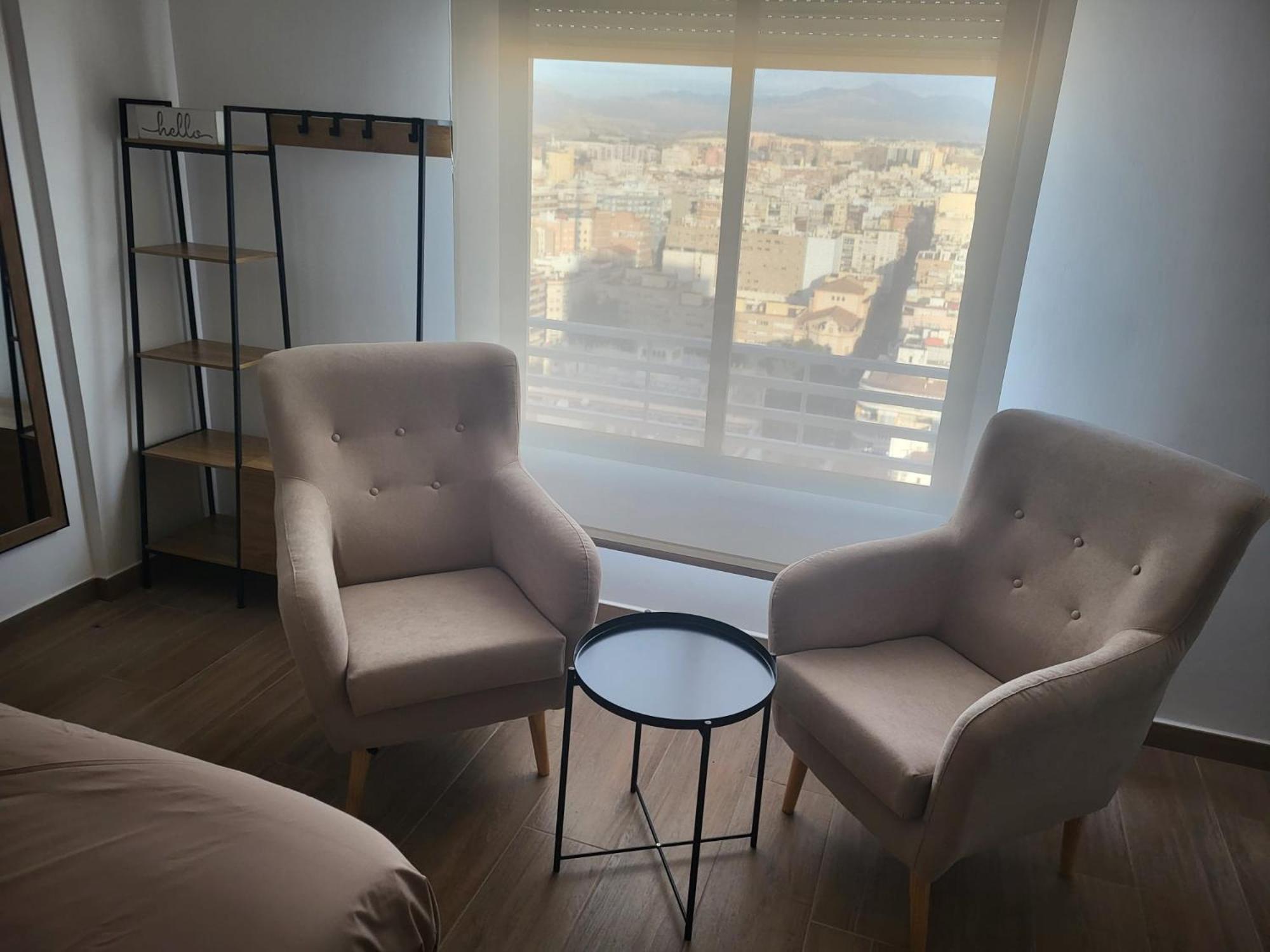 Charming Studio In The Center Of The City Apartamento Pleno Centro De อาลิกันเต ภายนอก รูปภาพ